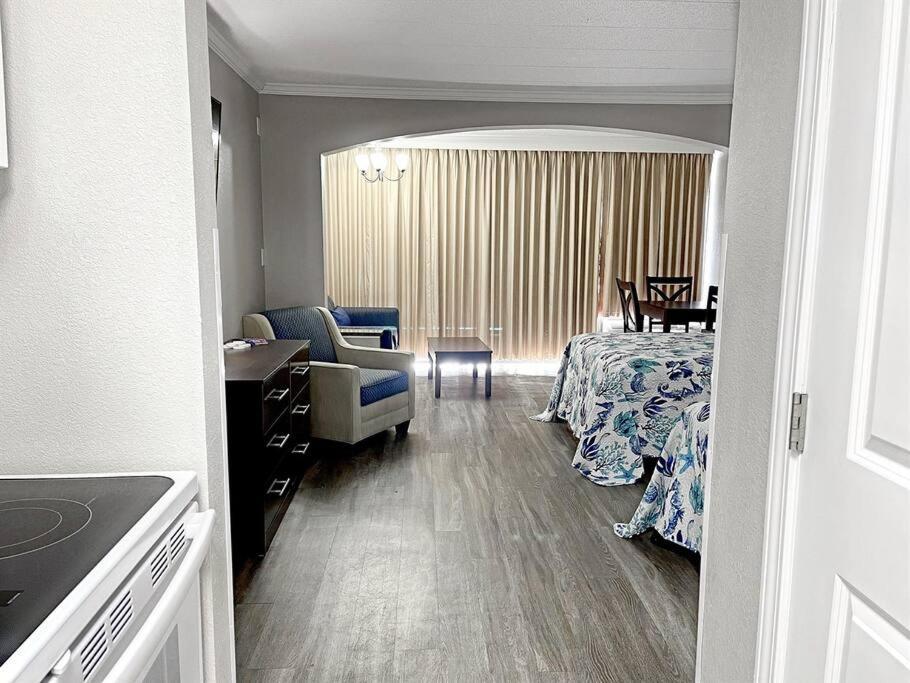 *See The Waves From Your Big Balcony*Great Pools, Hot Tubs*H34 شاطئ ميرتل المظهر الخارجي الصورة